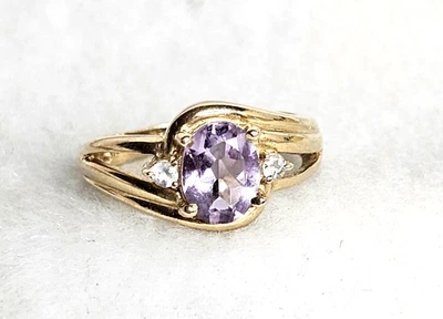 ANEL DE COQUETEL OURO AMARELO SÓLIDO 14K 3,59 gramas ametista oval e diamante real tamanho 6 - Imagem 1 de 4