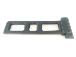 10x Goma de sujeción para guardabarros trasero para Scania OE:1383858 180mm x 65mm goma     - Imagen 1 de 5