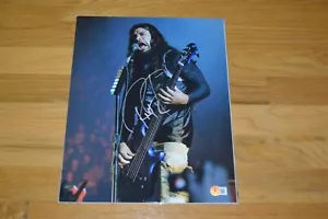 METALLICA ~ Robert Trujillo Autographed 11x14 Color Photo with Beckett Hologram - Picture 1 of 5