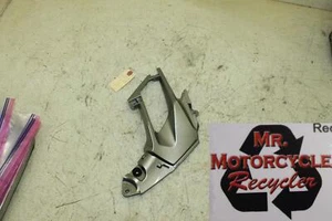 18-22 KAWASKI EX 400  LEFT FRONT LOWER INNER EXHAUST V FAIRING COWL J14 - Picture 1 of 7