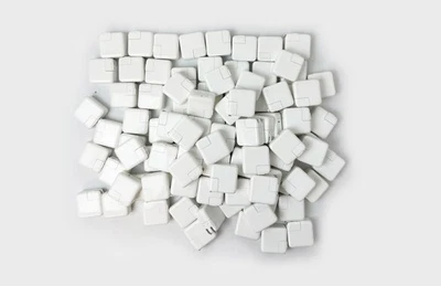 Lote de 100 Adaptador de Corriente USB-C Original Apple 30W para iPhone iPad MacBook Air Foto 1 de 4