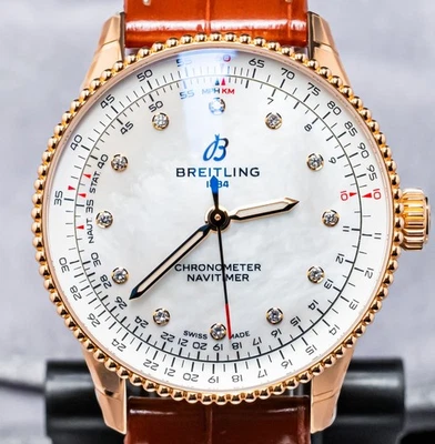 Breitling Navitimer 01 Edición Azul Limitada de 1000 Ojos Azules 43mm AB012116/BE09 Foto 1 de 4