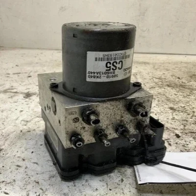 Conjunto de módulo de bomba de freno antibloqueo Kia Soul 2010 ABS fabricante de equipos originales Foto 1 de 4