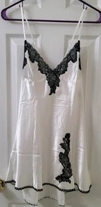 Vintage FREDERICK'S OF HOLLYWOOD Nightie Chemise Slip Dress White Satin Medium - Picture 1 of 12