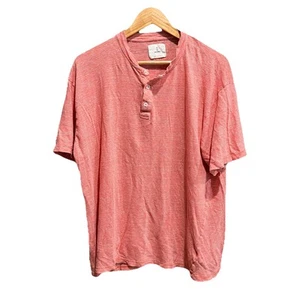 Camiseta Henley de manga corta a rayas blancas coral de La Paz para hombre talla grande - Imagen 1 de 5