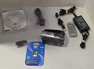 Canon VIXIA HF200 Digital Camcorder Video Camera With Remote & Manual - PLS READ - Picture 1 of 18