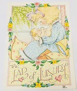 Vintage Mary Engelbreit Greeting Card The Lap Of Luxury New Baby Newborn - Picture 1 of 3