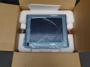 Original Siemens Panel PC 677 19" Touch 6AV7804-0BB10-1AA0 - Bild 1 von 4