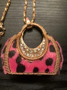 Betsey Johnson Huge Faux Cheetah Handbag Purse Pendant - Pink - Picture 1 of 6