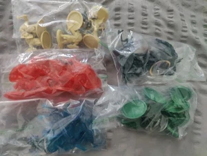 Magic the Gathering Arena of the Planeswalkers Board Game - Minis Only - Picture 1 of 6