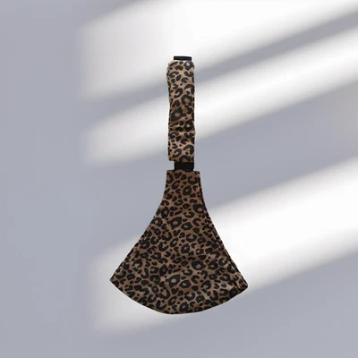 Estilingue de transporte Leopard Baby Wild-ride - Imagem 1 de 4