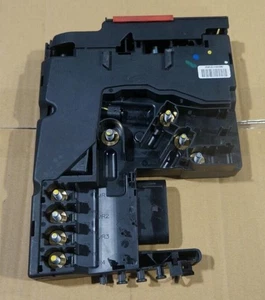 MERCEDES BENZ C E CLASS COUPE W204 W207 E350 BATTERY PRE FUSE BOX A2075402750 - Picture 1 of 3