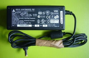 Netzteil Delta Electronics SADP -65KB B –19V -3,42 A - Bild 1 von 2