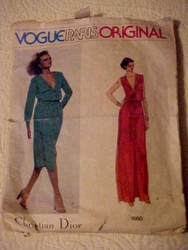 Abito lungo o corto Vogue Paris modello originale 1660 Christian Dior con etichetta