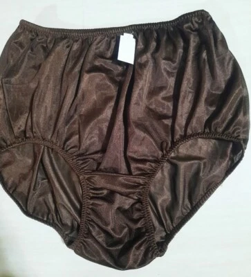 Ropa interior de nailon bragas marrones Big Granny estilo vintage calzoncillo suave talla 4XL para mujer Foto 1 de 4