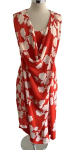 Diane Von Furstenberg 8 100% Silk NAIRA SHORT Coral Halo Buds Drape Wrap Dress - Picture 1 of 11