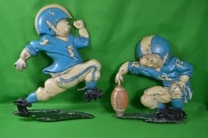 2 jugadores de fútbol americano vintage de metal, tapices, 1976 Homco, azul y blanco - Imagen 1 de 7