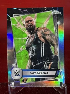2025 Topps Chrome WWE Luke Gallows #155 Neon Green and Black Refractor - Picture 1 of 2