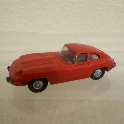 Wiking HO 1/87 Jaguar Tipo E 4.2 FHC Pareja MPN 22 Foto 1 de 4