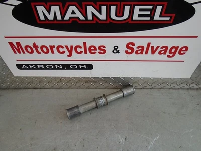 Kawasaki Ninja ZX 600 ZX6R 2001 01 eje de rueda delantera Foto 1 de 2