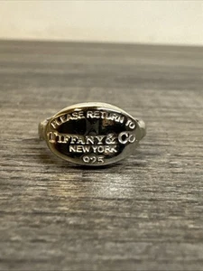 Tiffany & Co. Please Return to 925 Sterling Silver Oval Signet Ring SZ 5.75 - Picture 1 of 7