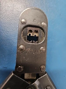AMP 90011 Hand-Crimpwerkzeug Typ F 90011-1 Mfg: AMP TycO KOSTENLOSER VERSAND - Bild 1 von 3