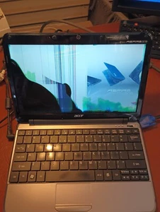 Acer Aspire One Laptop ZA3 A0751h-1545 FOR PARTS or REPAIR/ AS-IS - Picture 1 of 17