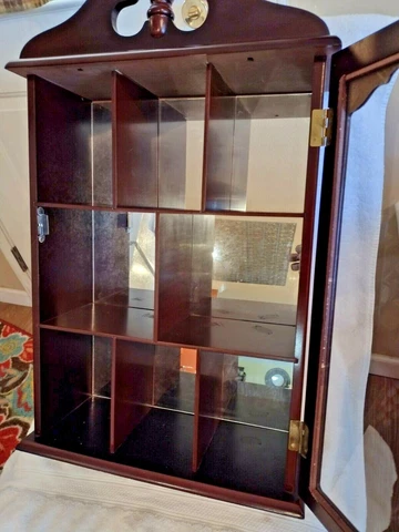 ORIGINAL PRESS BOARD DISPLAY CASE/CABINET Cover