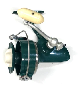 Vintage Penn 700 Spinfisher Spinning Reel - Picture 1 of 18
