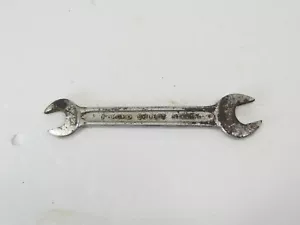 Llave de extremo abierto Indestro 7/16 y 3/8 forjada acero selecto P725 EE. UU. De colección - Imagen 1 de 2