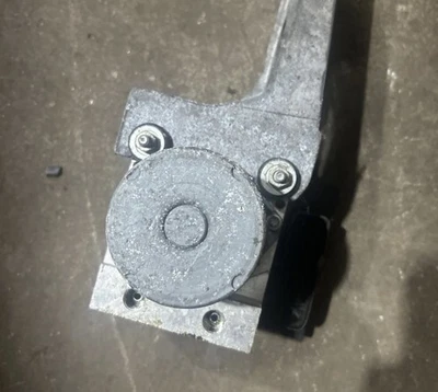 2010–2013, Chevrolet Corvette C6 ABS Anti-Lock Brake Module 0265951483 - Image 1 of 2