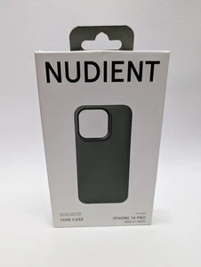 Custodia sottile NUDIENT iPhone 14 Plus con magneti MagSafe a metà inverno blu navy - Foto 1 di 3