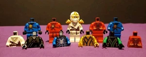 Lego Ninjago Minifigure Lotto Airjitzu Possessione Battaglia Finale Kimono Ricambi Lotto - Foto 1 di 6