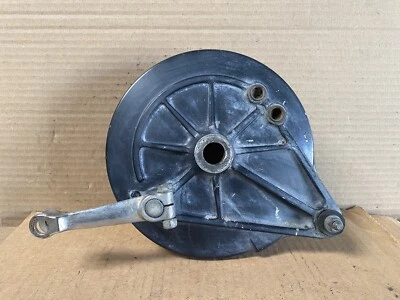 Conjunto de freno trasero 82 Honda CB650SC Nighthawk placa de buje OEM CB650-17 Foto 1 de 4