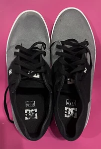 DC Shoes Pure Men's Leather Low Top Classic Skateboarding Sneakers Size 11.5 - Picture 1 of 8