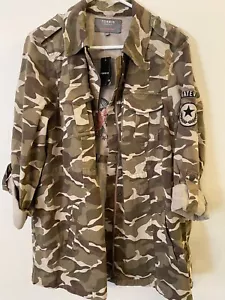 *NWT* Torrid Women's Embroidered Camo Jacket Size 1X (14-16) - Picture 1 of 7