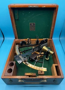 Vintage C. Plath Hamburg Stubbenhuk 25 Sextant. Original box included See Pics - Picture 1 of 24