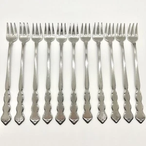 Lot of 11 Seafood Cocktail Forks Valerie Oneida Distinction Deluxe HH Stainless - Picture 1 of 7