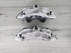 2004-2010 PORSCHE CAYENNE VW TOUAREG Q7 BREMBO FRONT BRAKE CALIPERS SET 17Z - Picture 1 of 12