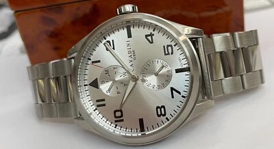 Cavadini Herren Fliegeruhr 50mm Tag/Datum Edelstahl Zifferblatt Silber CV-1001 - Bild 1 von 4