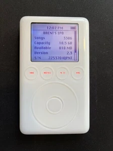 Fully working apple iPod classic 3rd generation 20 Gig New battery. 3300 songs - Picture 1 of 24