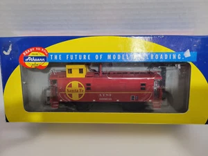 HO scale Athearn ready to run Santa Fe Cupola Caboose #7410 - Picture 1 of 6