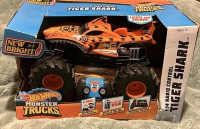 1:14 Nuevo Bright Tiger Shark Hot Wheels RC Monster Truck y Control Remoto NUEVO EN CAJA USADA Foto 1 de 4