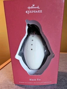 Black Tie Pinguin - 2015 Hallmark Ornament - Premium Collection - Bild 1 von 7