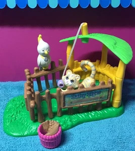 Set giocattolo vintage anni 90 Kenner Littlest Pet Shop zoo asilo nido tigre cacatua - Foto 1 di 8