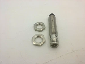 BALLUFF BESM12MG-PSC80F-S04G PROXIMITY SWITCH INDUCTIVE CONNECTOR NNB - Picture 1 of 4