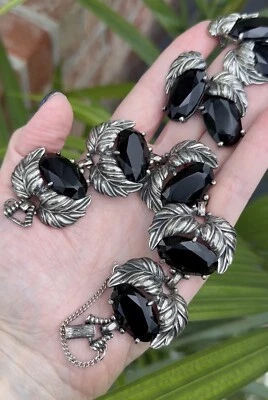 DE COLECCIÓN SCHIAPARELLI JET BELLOTA PULSERA CLIP PENDIENTE DEMI PARURE JUEGO NEGRO Foto 1 de 4