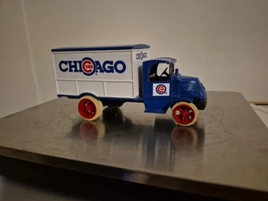 Ertl 1926 Mack Bull Dog Chicago Cubs Delivery Truck Bank No Box No Key - Picture 1 of 5
