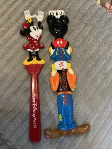 Walt Disney World Mickey-mouse Goofy Vintage Back Scratchers X2 As Pictured - Picture 1 of 11
