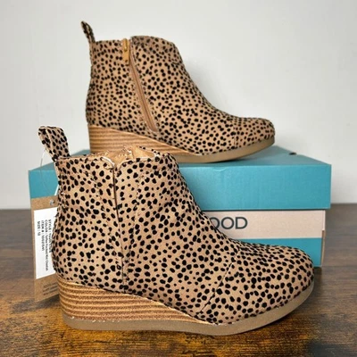 TOMS Girls Clare Flocked Mini Cheetah Toffee Brown Wedge Boots 11 UK / EU 30 - Image 1 of 4